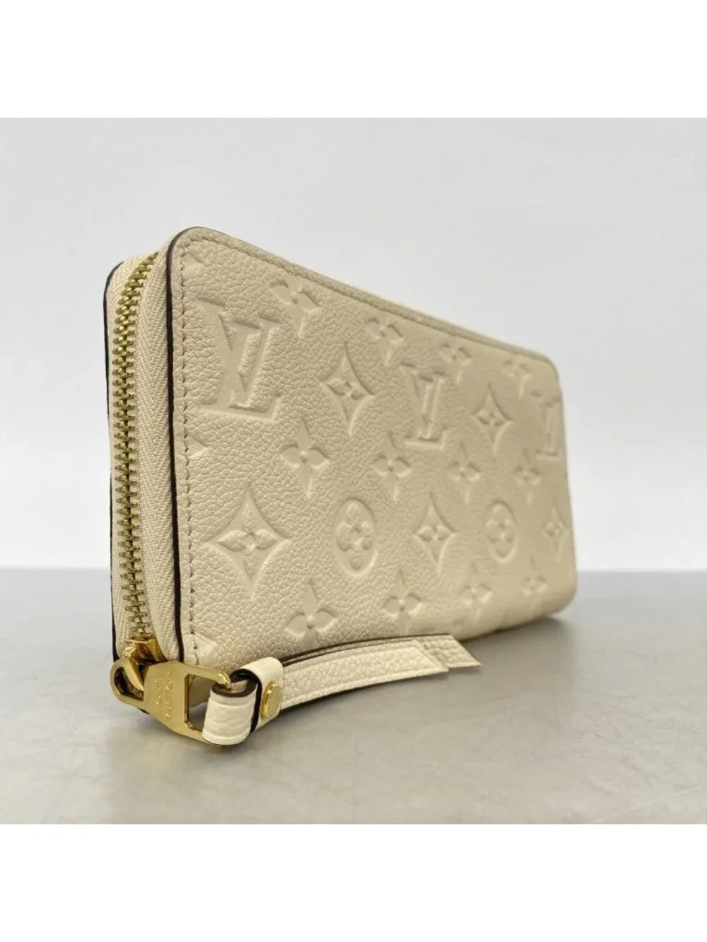 Louis Vuitton Wallet Monogram Empreinte Zippy Cream